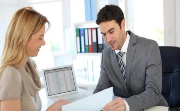 Урядовці затвердили нові посадові оклади для працівників ОМС Урядовці затвердили нові посадові оклади для працівників ОМС